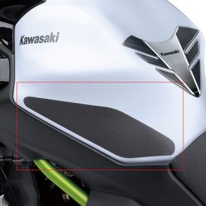 Knee Pads (Ninja 650 & Z650)
